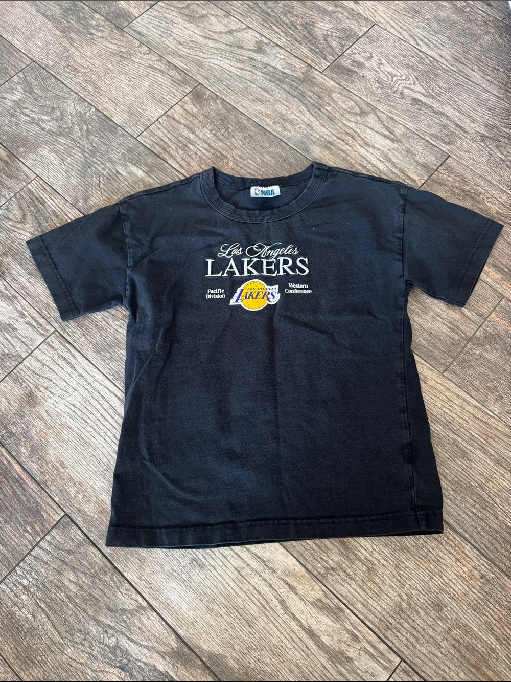 Cotton On Black Los Angeles Lakers Graphic Tee with Yellow Logo